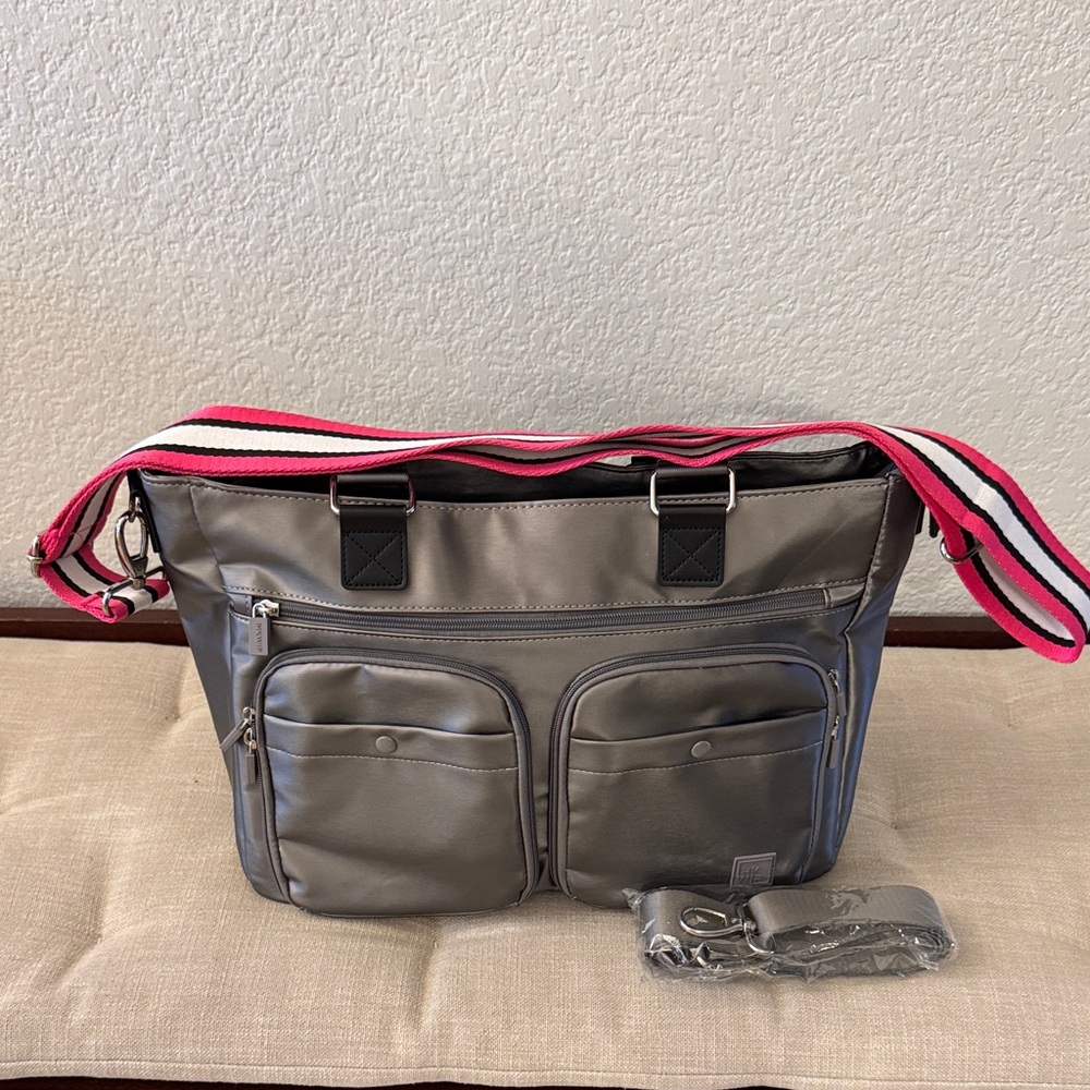 IHKWIP Cargo Catchall Tote with Two
Crossbody Straps